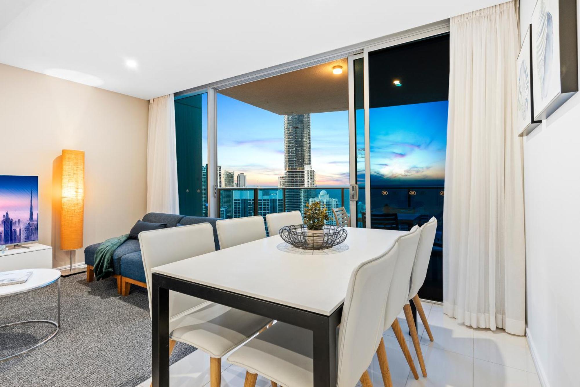 H Residences - Ocean View - Self Contained & Privately Managed - Wow * Gold Coast