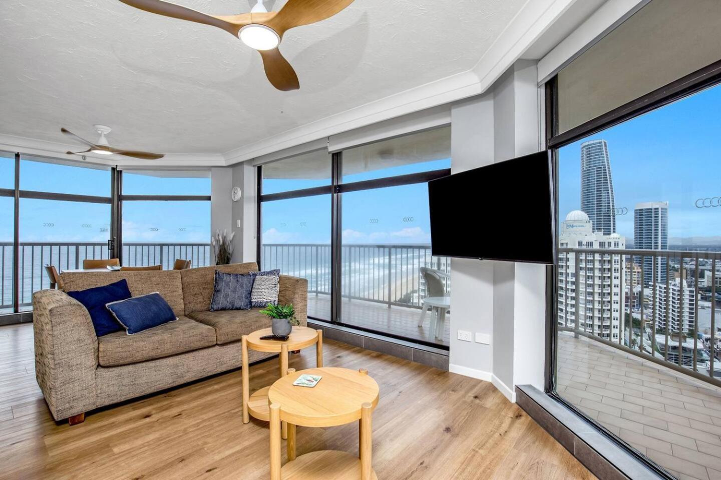 Apartment Sky High Beachside Balcony Panorama At Surfers *