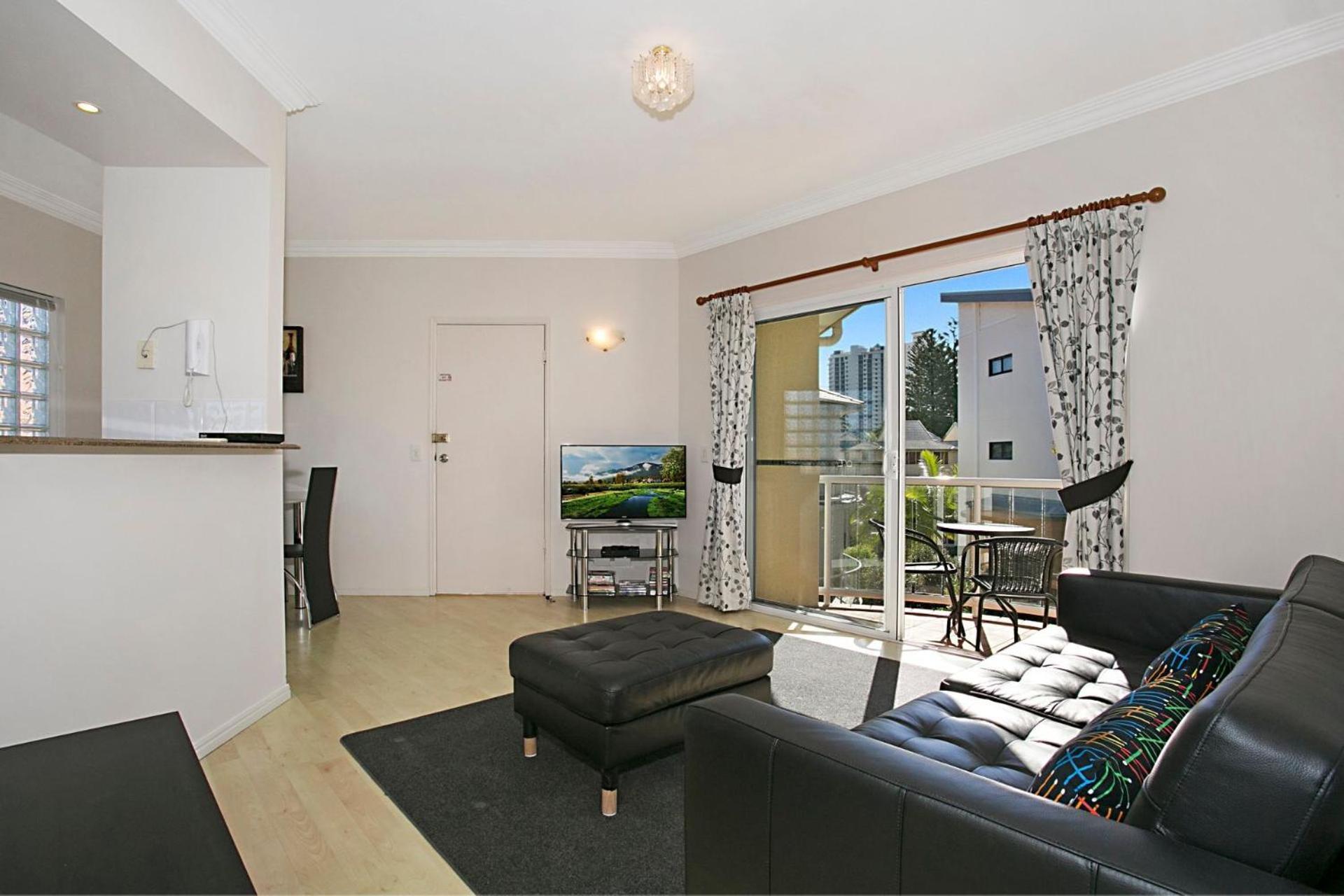 Apartment Harmony - A Desirable Area In Broadbeach *