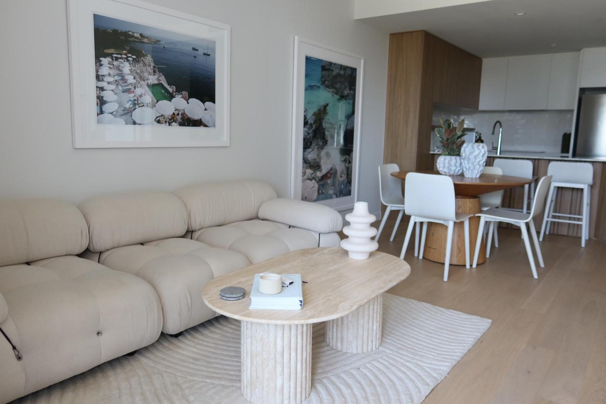 Apartment Luxury Palm 1 Bedroom In The Village