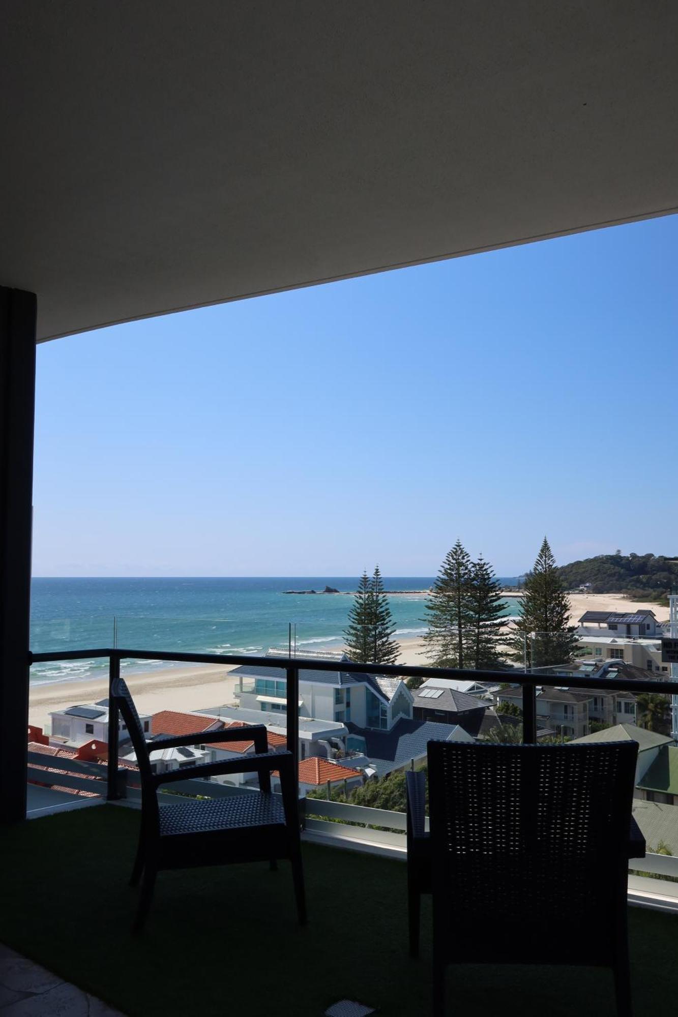Luxury Palm 1 Bedroom In The Village *