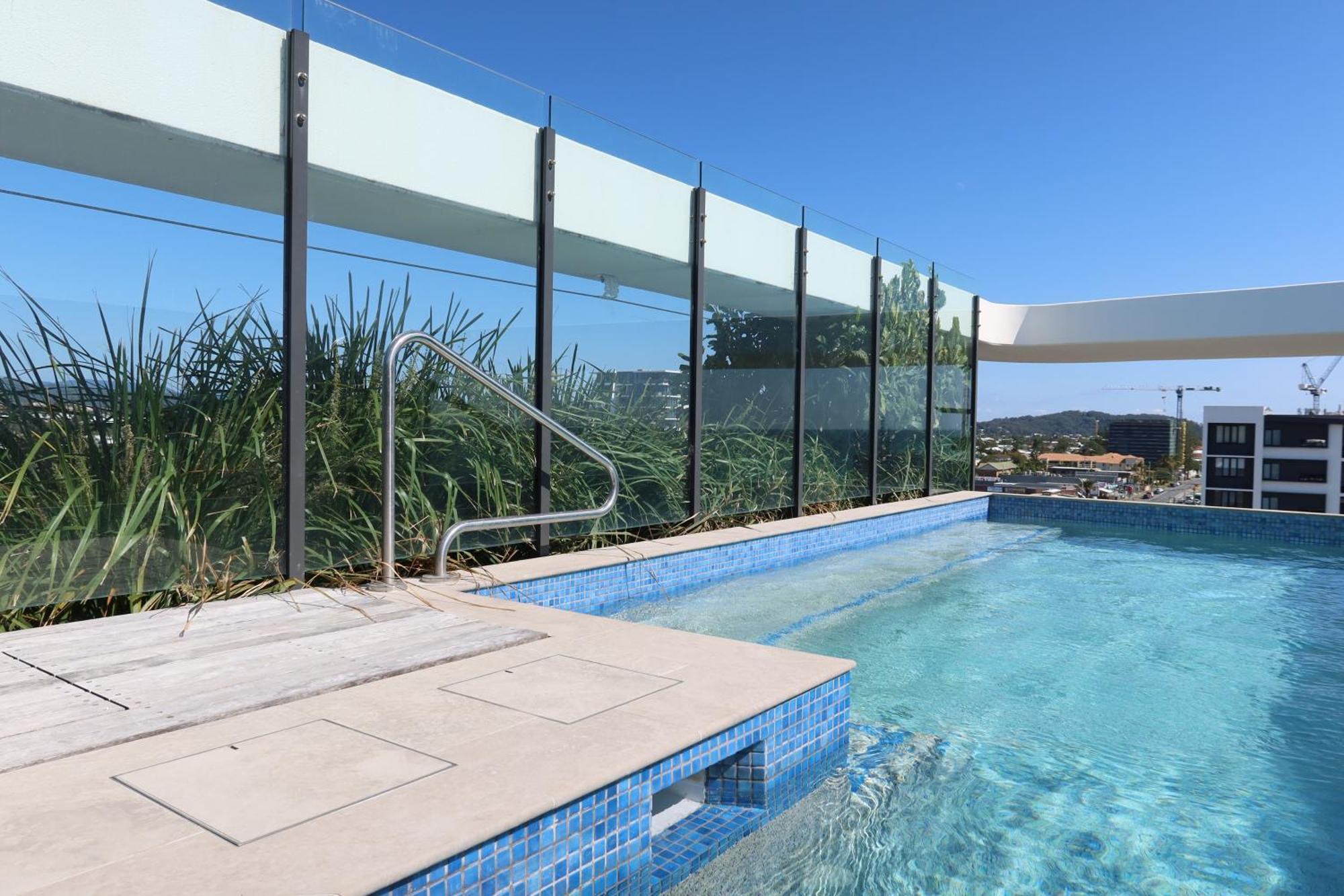 Luxury Palm 1 Bedroom In The Village *