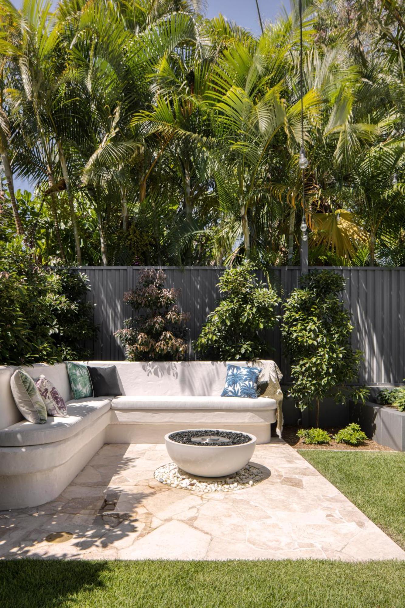 Luana Holiday home