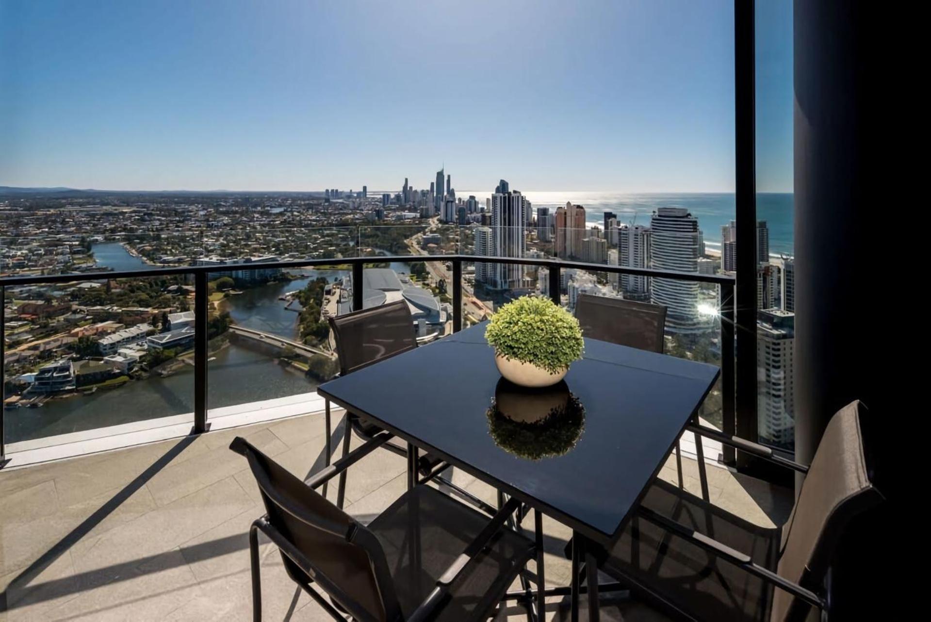Sun Surf The Apartment Gold Coast