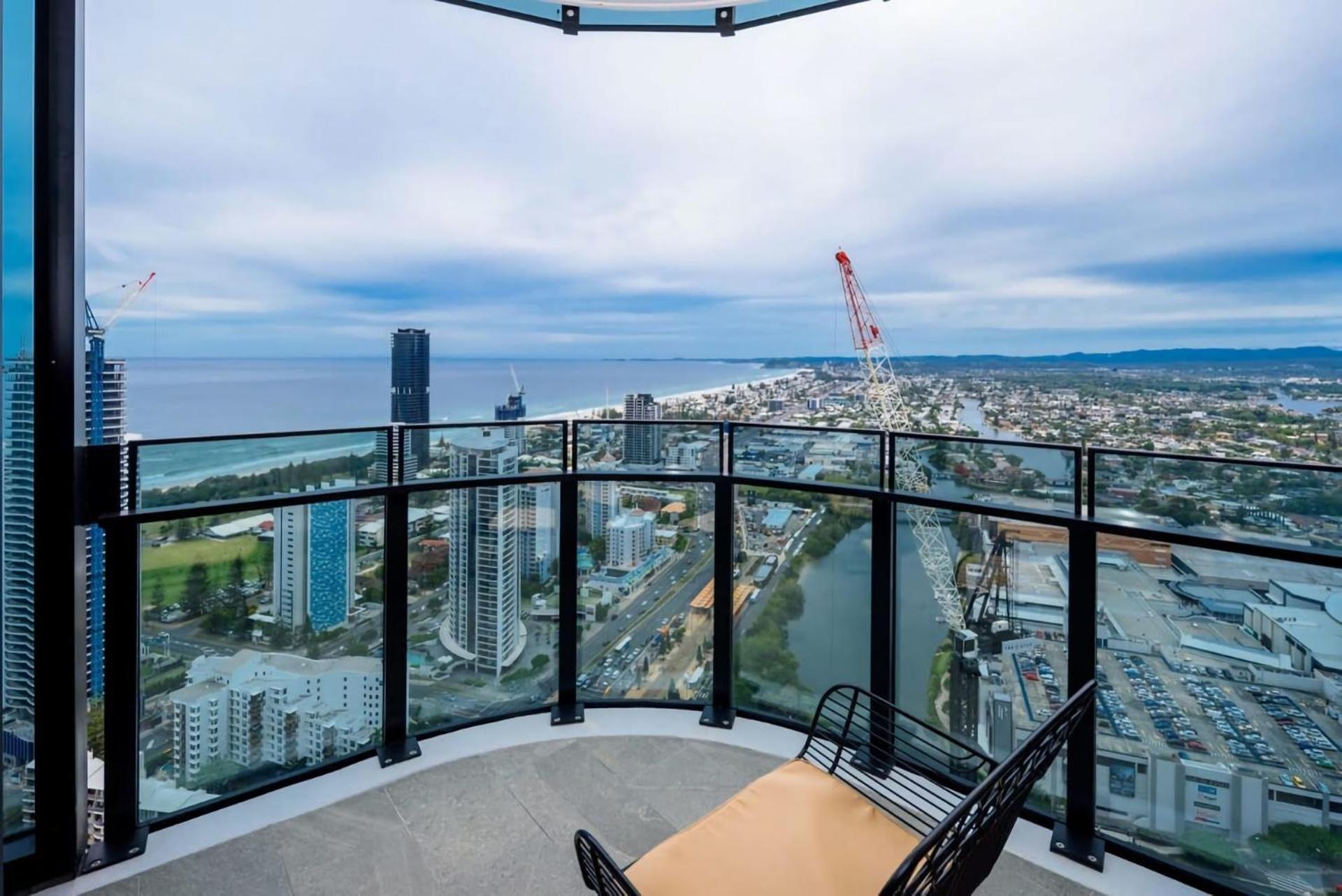 Apartment Darling Views 41st Floor Oasis With Pool