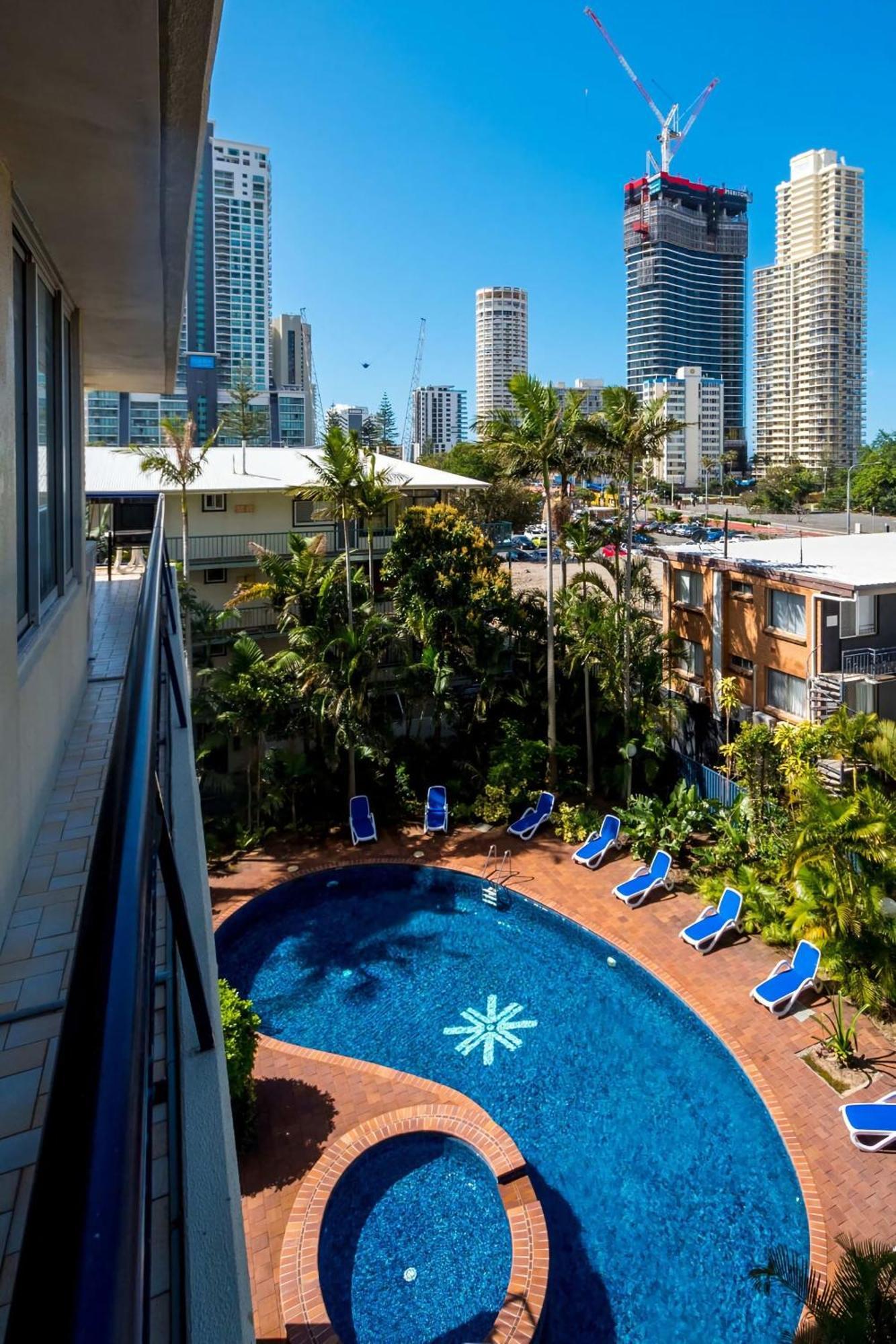 Apartment Surfers Escape - 450m To The Gold Coast