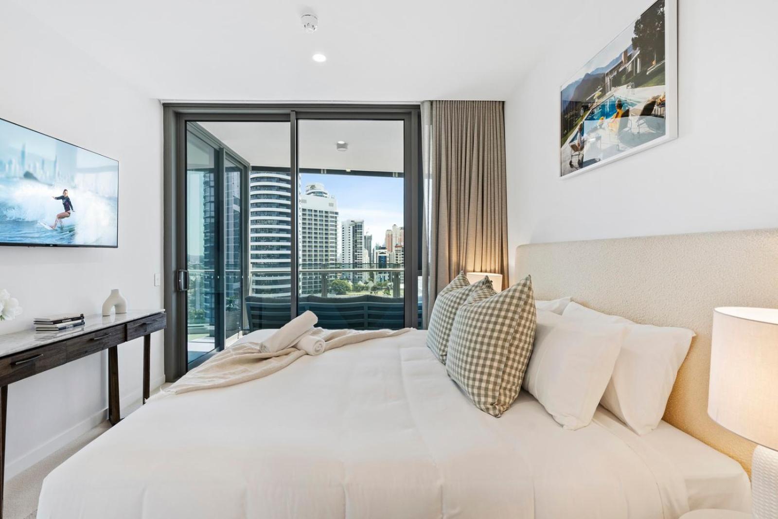 Apartment Signature Broadbeach - Gclr Gold Coast