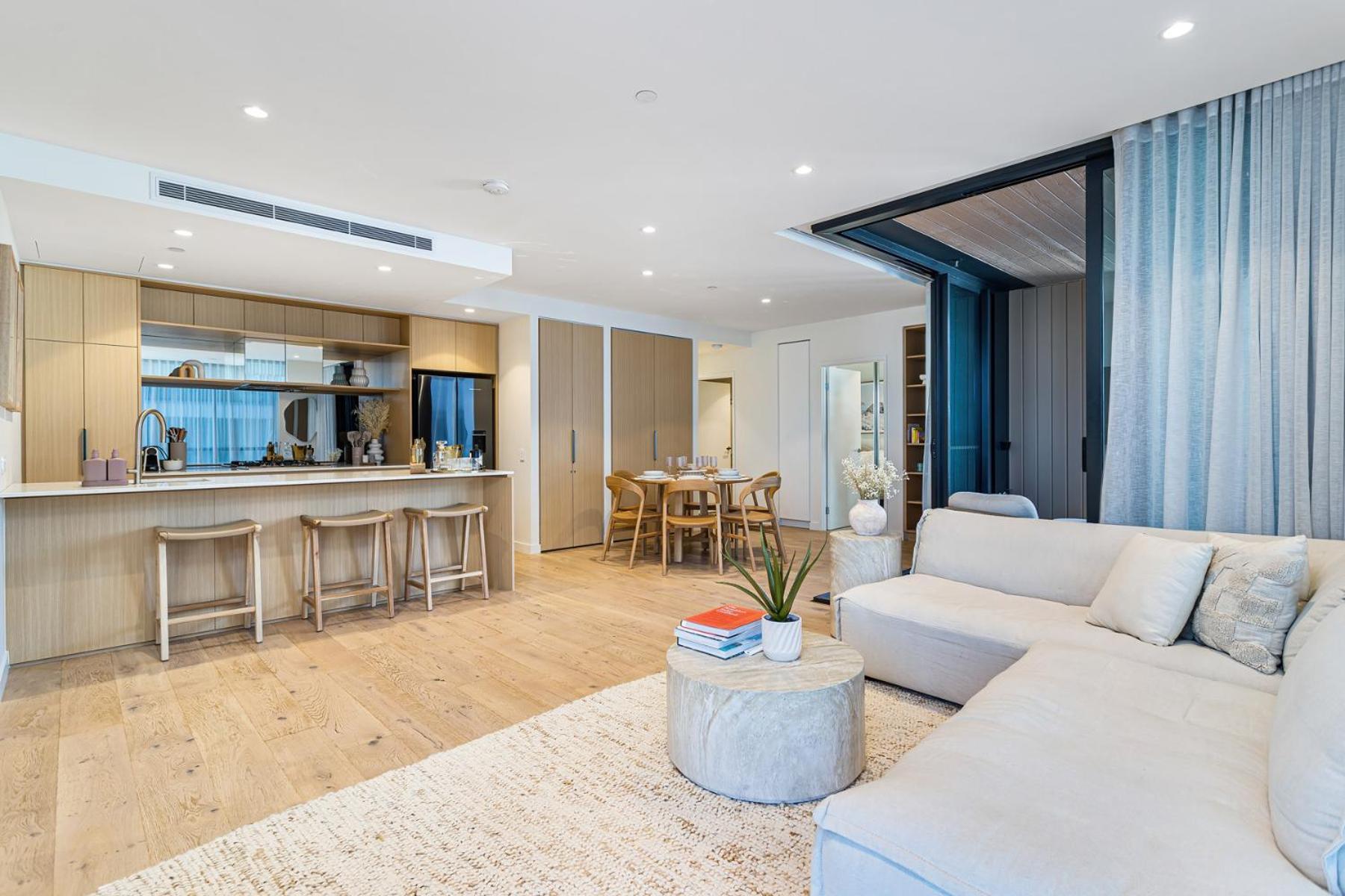 Apartment Deluxe Palm Getaway Gold Coast