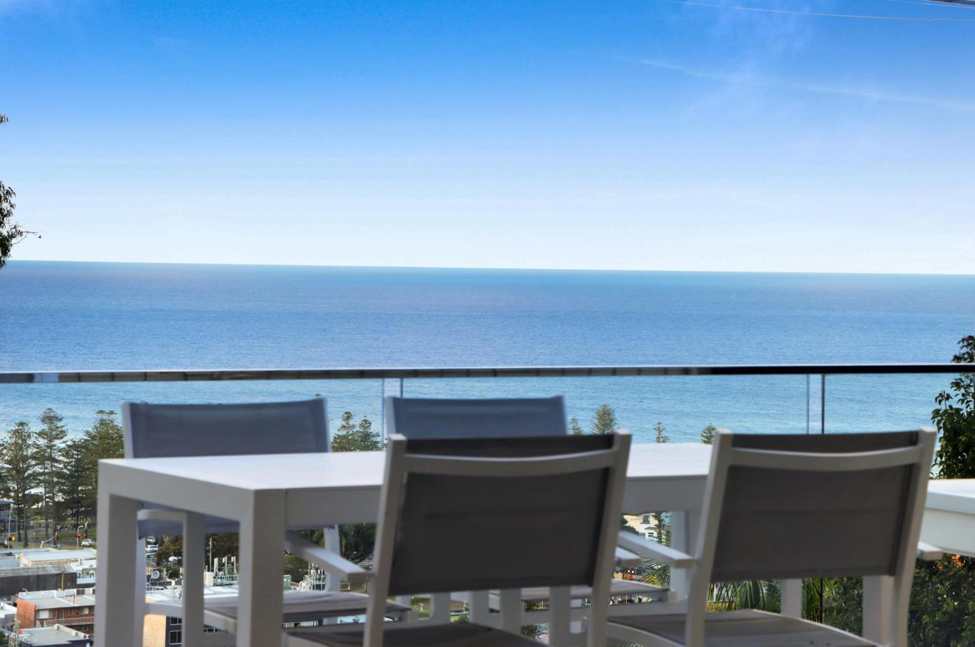 Stunning Beachfront 3-bed Haven By Natural Reserve Holiday home *