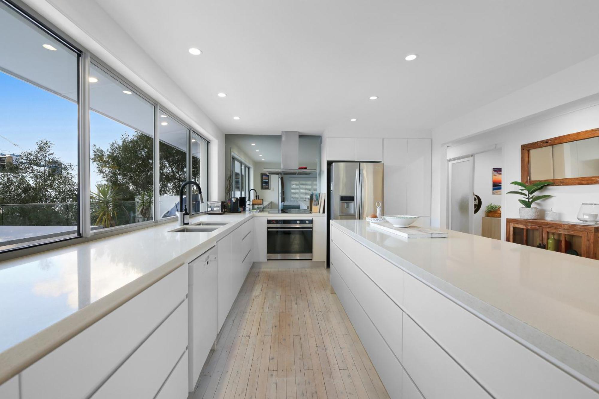 Stunning Beachfront 3-bed Haven By Natural Reserve Holiday home