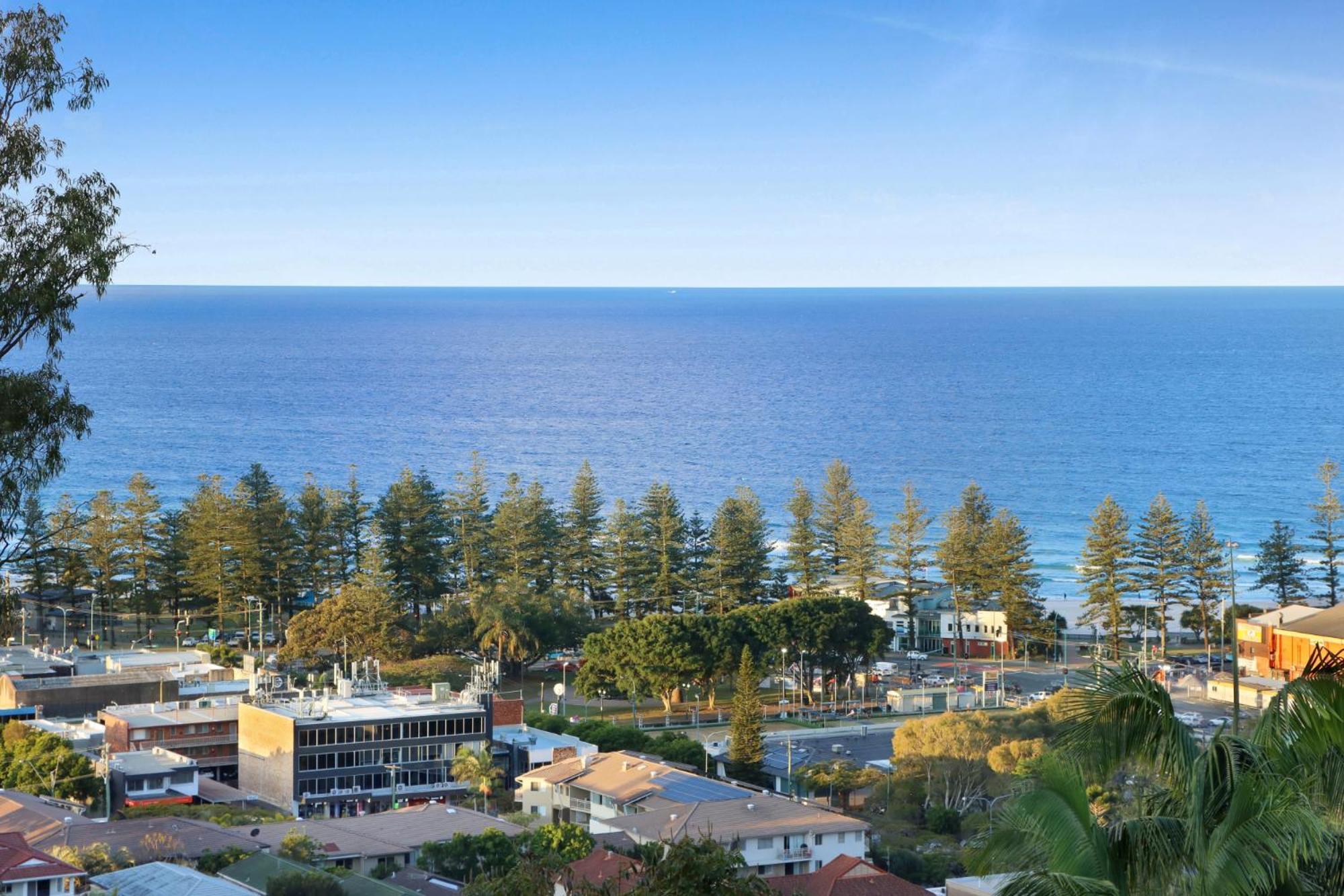 Holiday home Stunning Beachfront 3-bed Haven By Natural Reserve Gold Coast