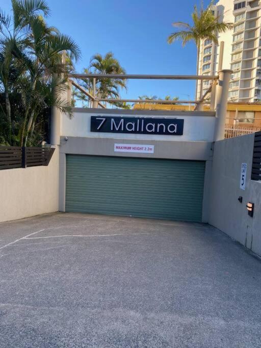 Holiday home Surfers Paradise Penthouse & Rooftop Plunge Pool *