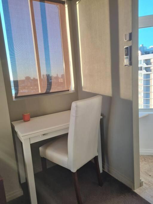 Surfers Paradise Penthouse & Rooftop Plunge Pool Gold Coast