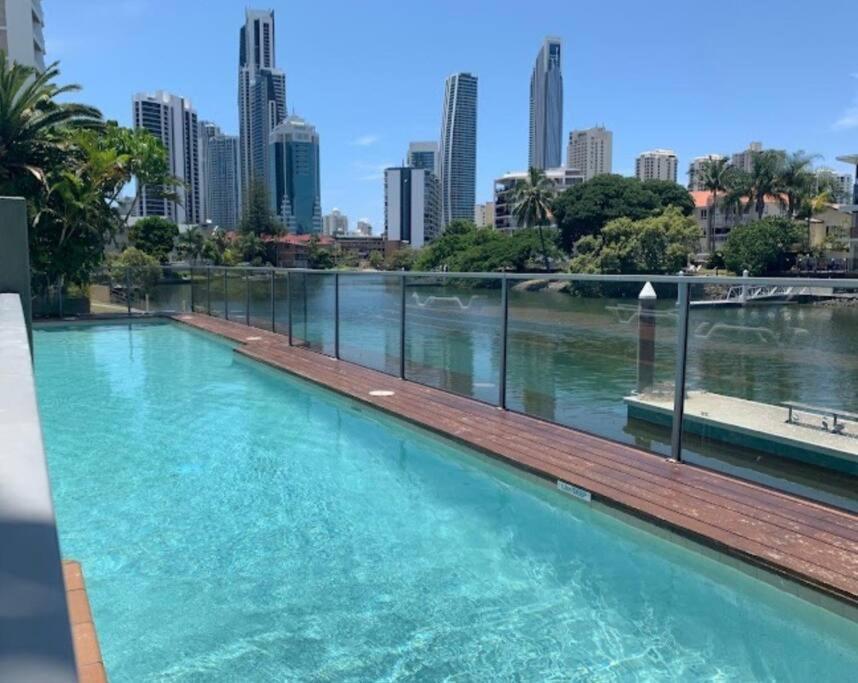 Holiday home Surfers Paradise Penthouse & Rooftop Plunge Pool