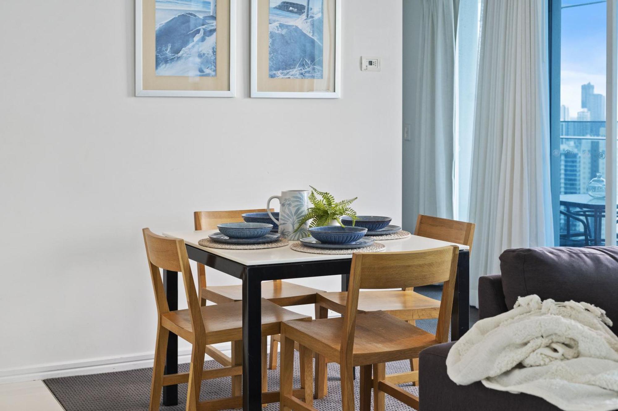 H Residences - Qstay Apartment *