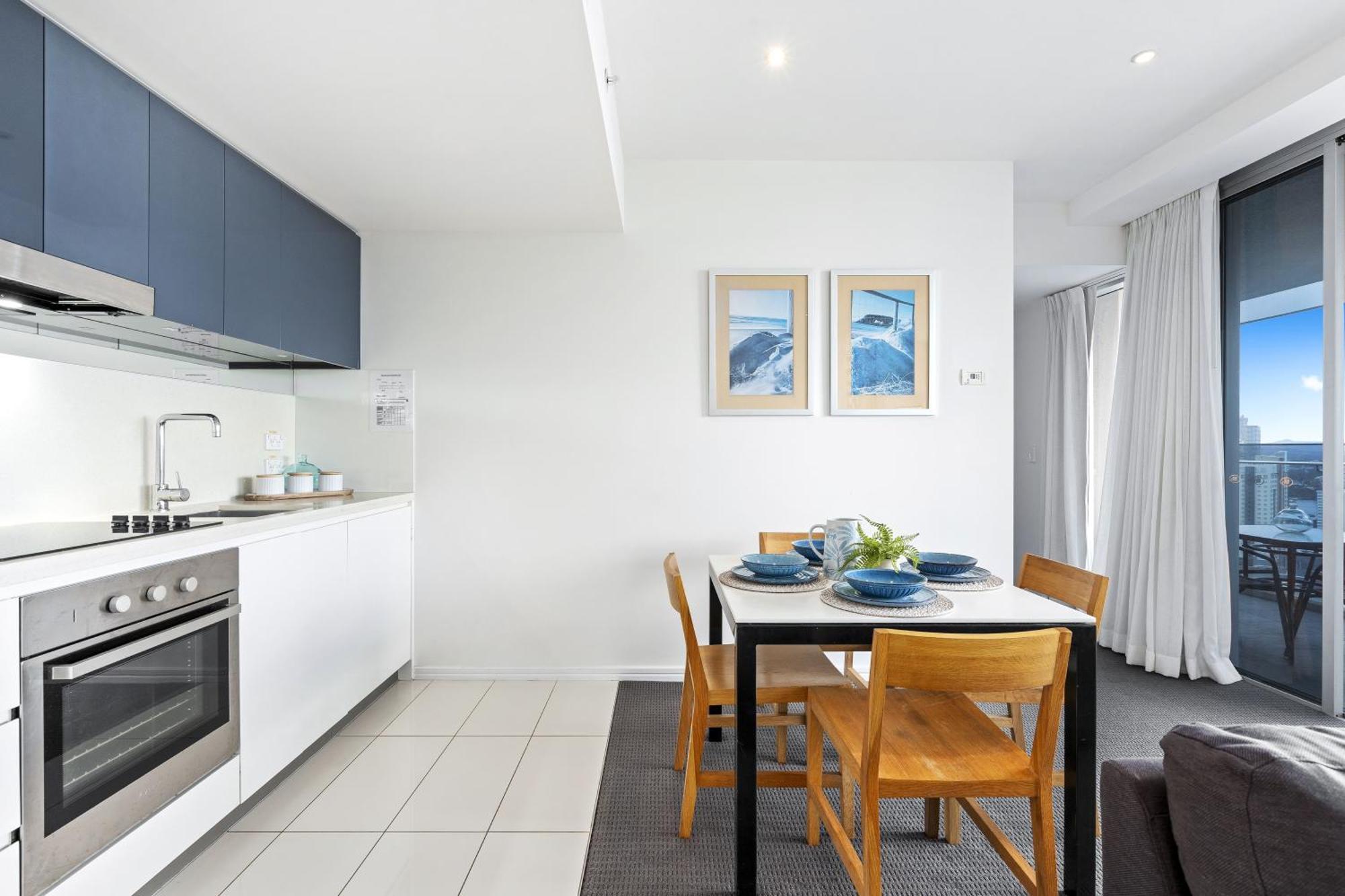 H Residences - Qstay Apartment *
