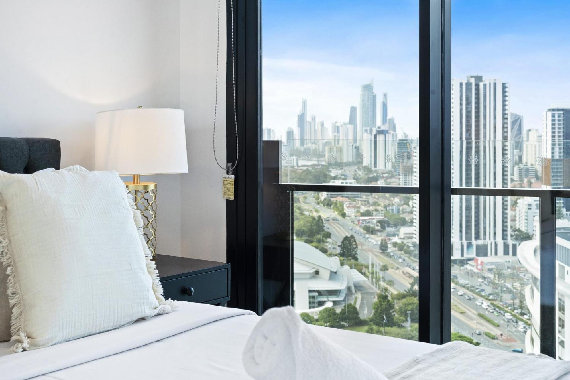 2 Bedroom 1 Bathroom Private At Casino - Paid Parking Only Apartamento Gold Coast