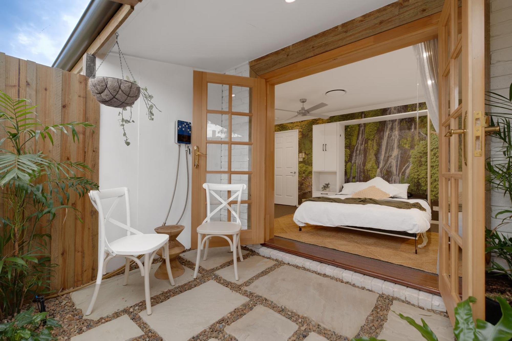 Cozy Granny Flat With Pool - Private Retreat *