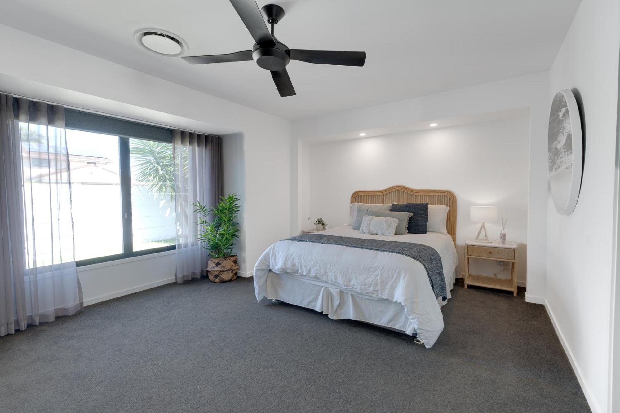Luxury 4-br Retreat *