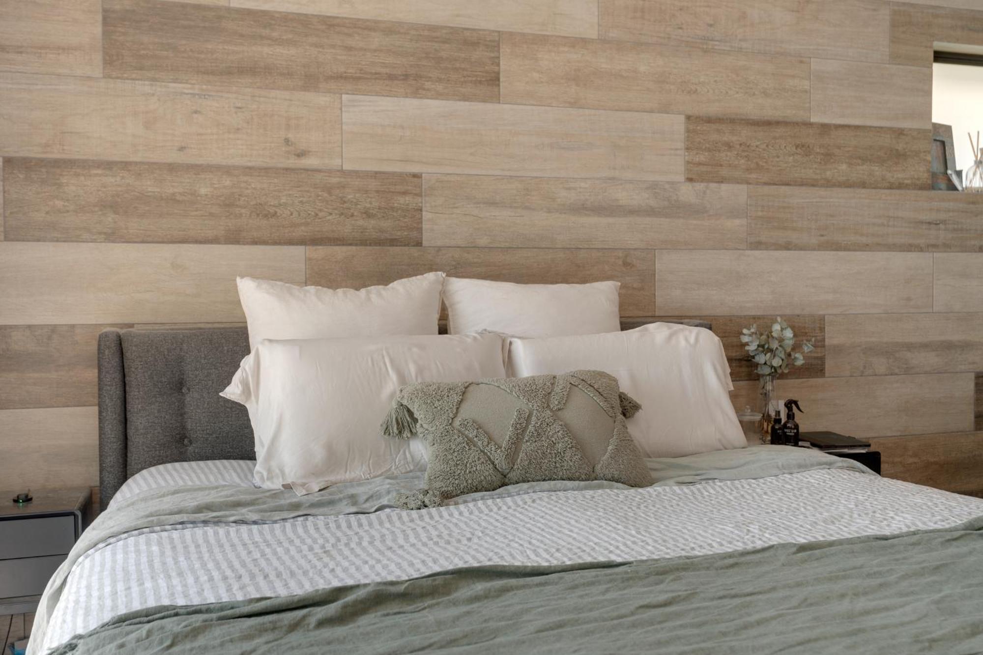 Luxury 4-br Retreat Apartment *