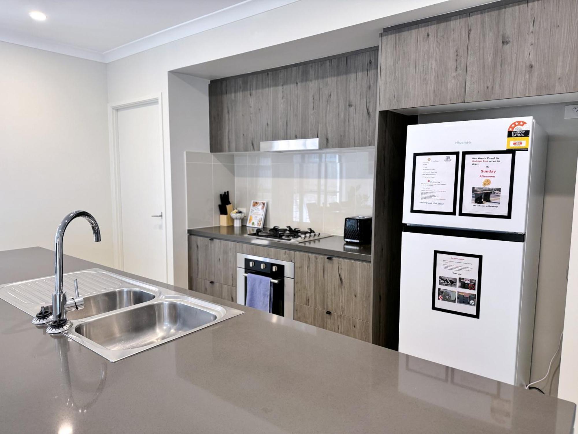 Theme Park Retreat Coomera 5 Beds * Gold Coast