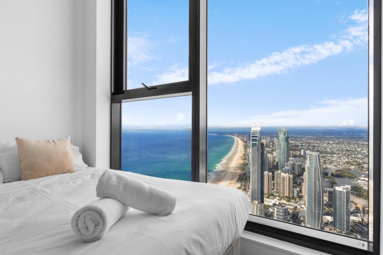The Ocean - Beachfront 72f 3bedroom Skyhome Ocean Views With Parking & Facilities Apartment