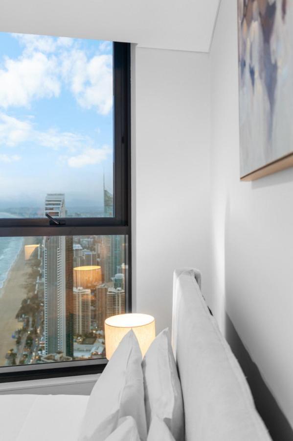 The Ocean - Beachfront 72f 3bedroom Skyhome Ocean Views With Parking & Facilities Apartment Gold Coast