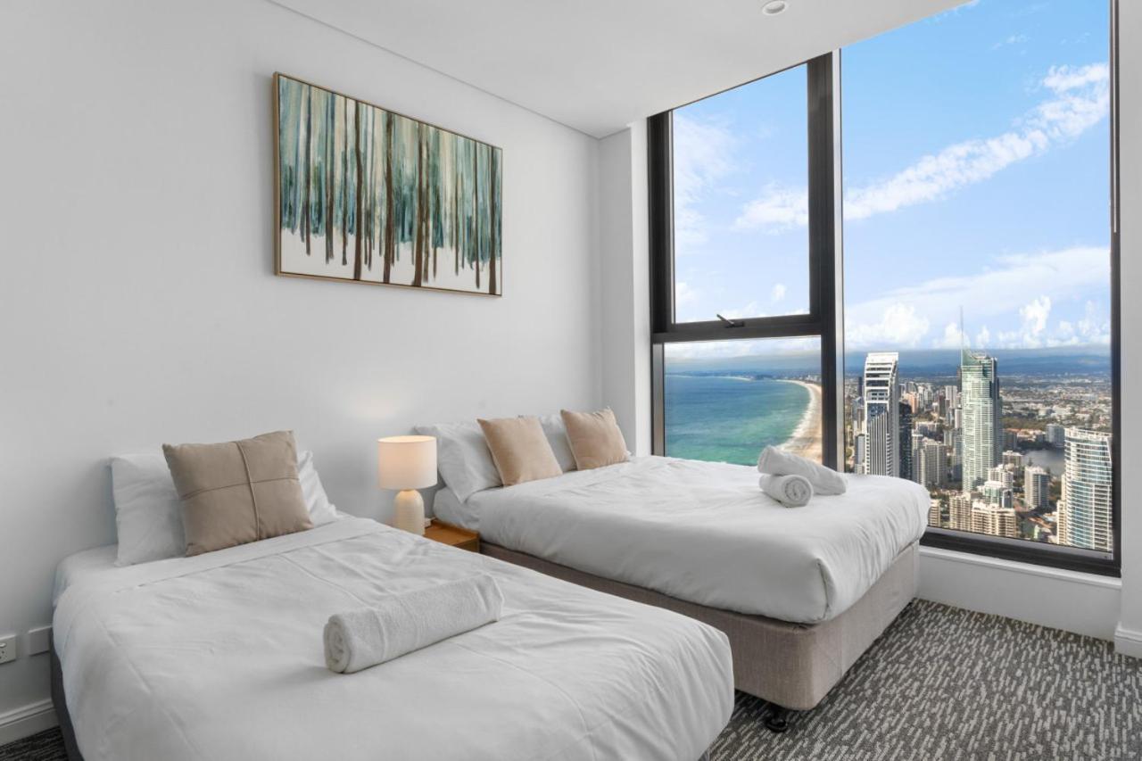 Apartment The Ocean - Beachfront 72f 3bedroom Skyhome Ocean Views With Parking & Facilities *