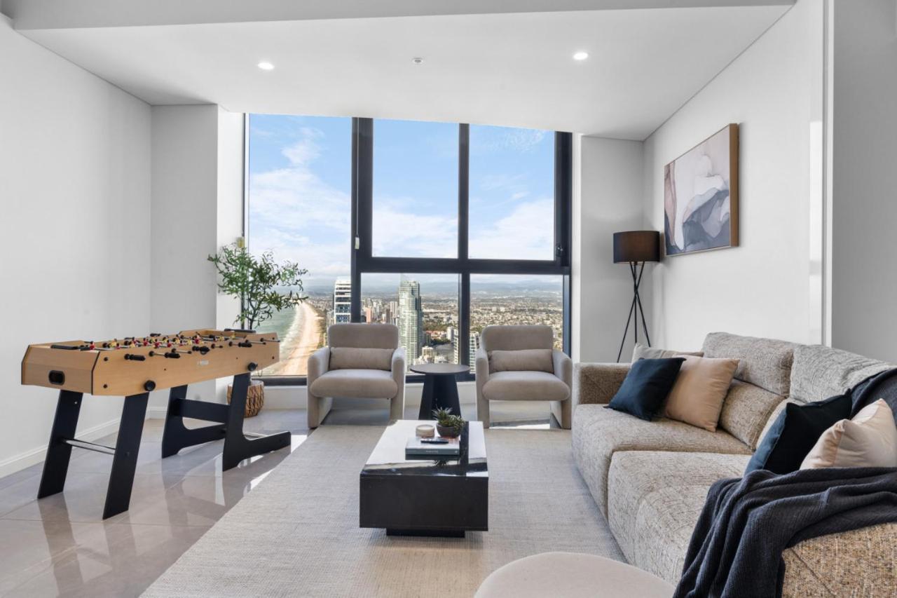 Apartment The Ocean - Beachfront 72f 3bedroom Skyhome Ocean Views With Parking & Facilities Gold Coast