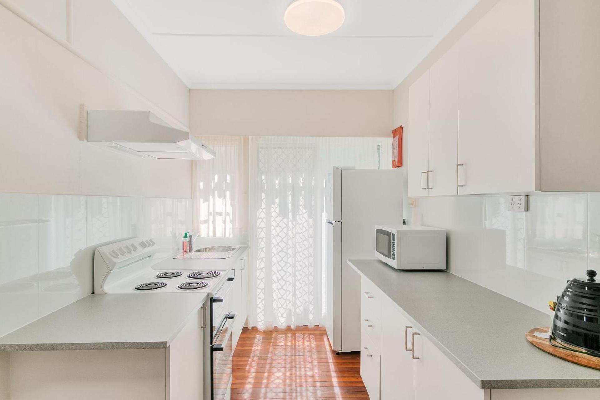 Tondio Terrace Flat 5 - Pet Friendly Apartment Gold Coast