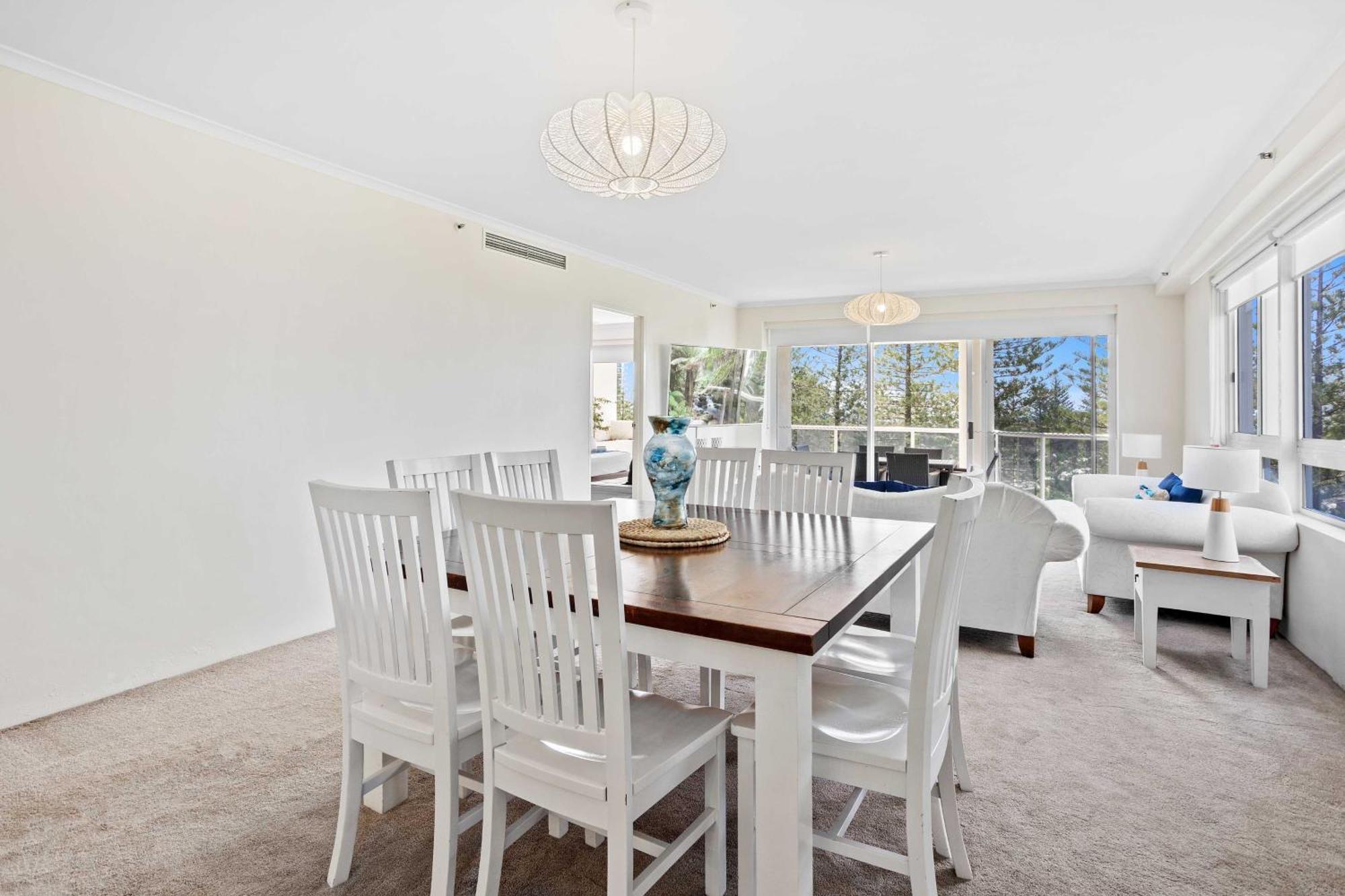 Apartment Oscar On Main 2b - Heart Of Main Ocean Views