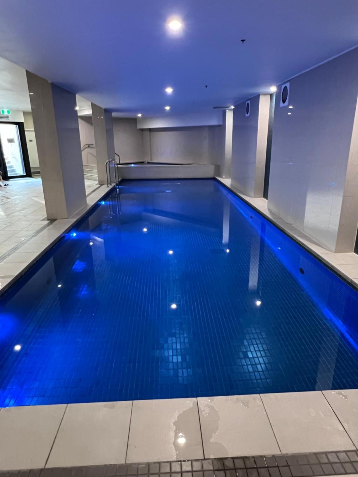 Apartment Ocean View Luxury 2 Level Penthouse 3br 30th Floor Gold Coast