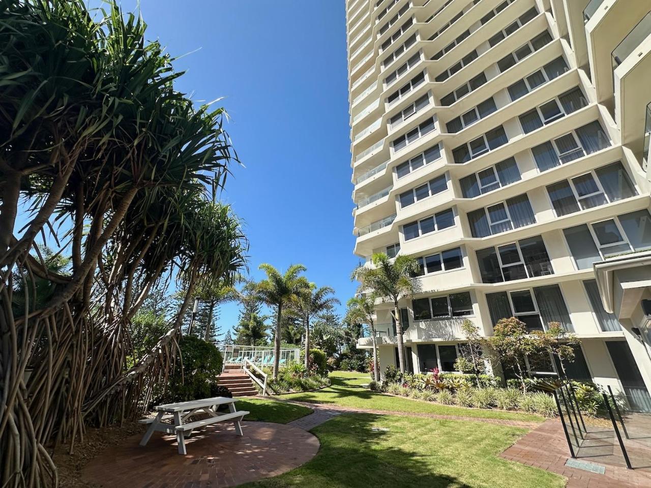 Haven, 28th Floor Ocean Views Apartment