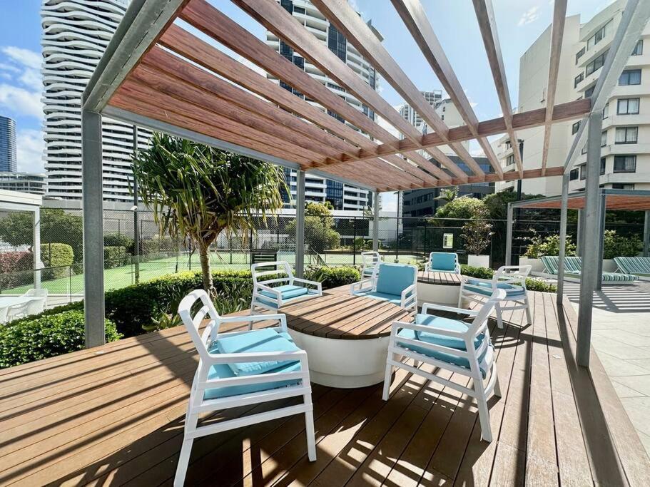 Haven, 28th Floor Ocean Views Apartment