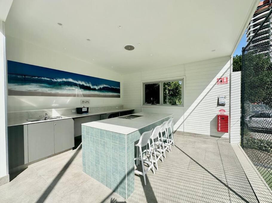 Haven, 28th Floor Ocean Views