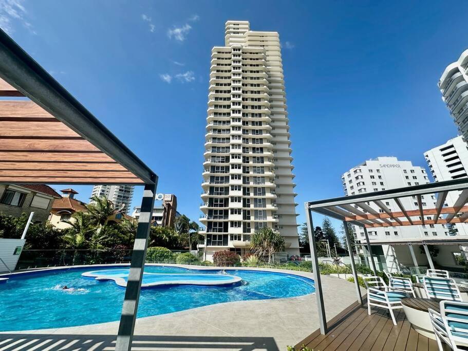 Haven, 28th Floor Ocean Views
