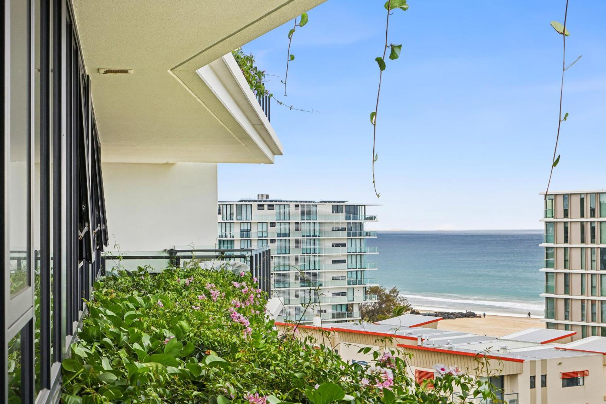 Apartment Glorious Ocean Views 2-bed Pool & Amenities Gold Coast
