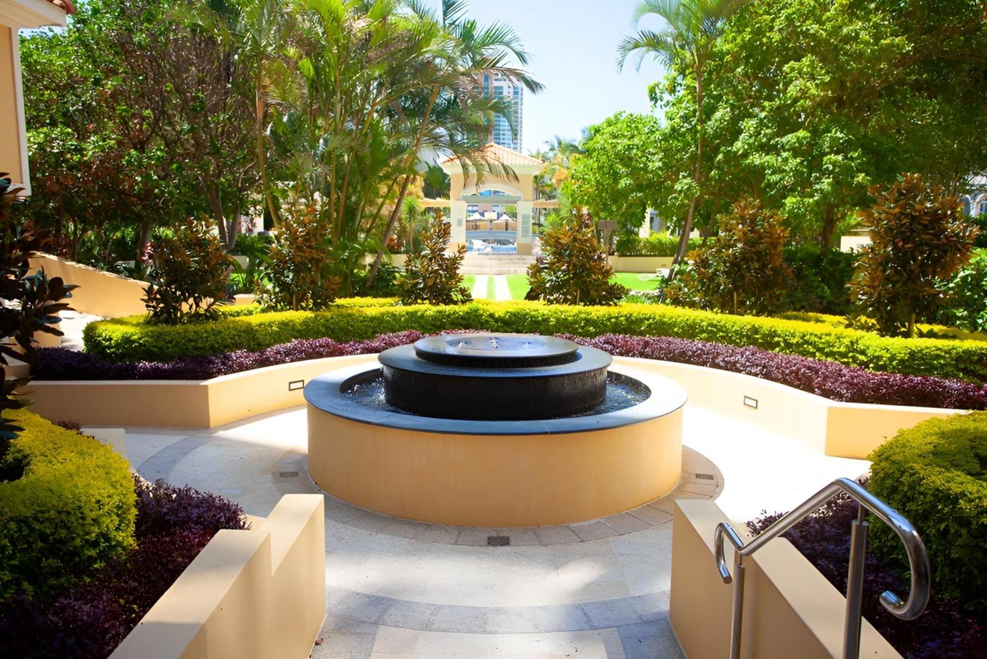 Self Contained At Chevron Renaissance - Privately Managed - Wow Gold Coast