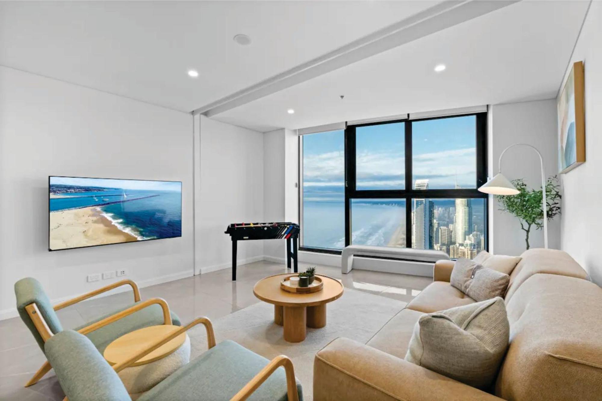 Serain Residences On 88 Esplanade Surfers Paradise * Gold Coast