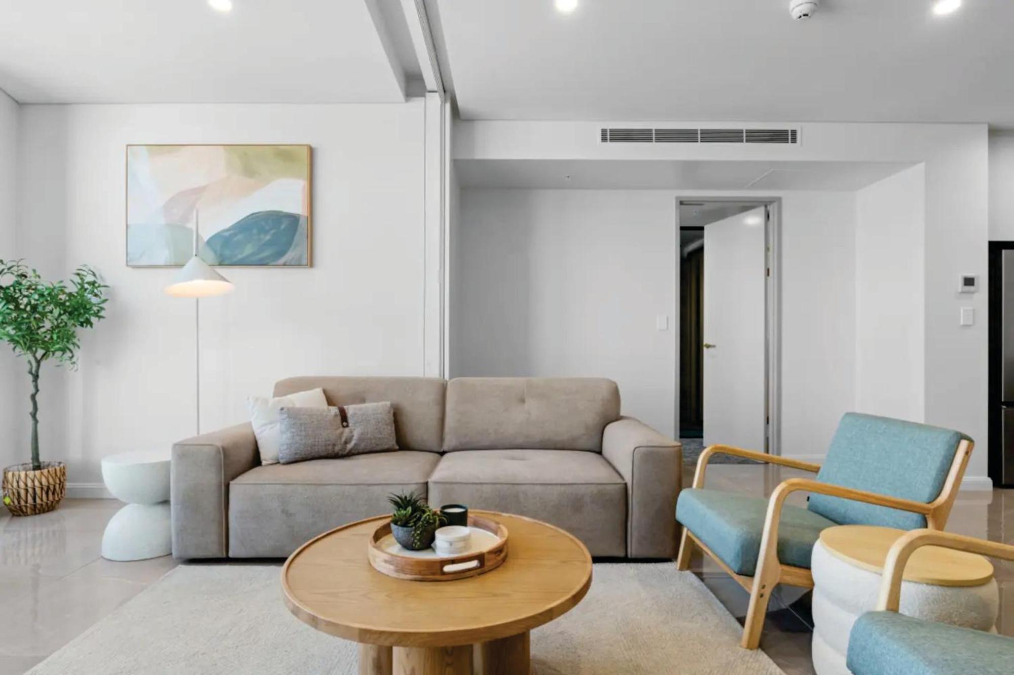 Serain Residences On 88 Esplanade Surfers Paradise Apartment Gold Coast