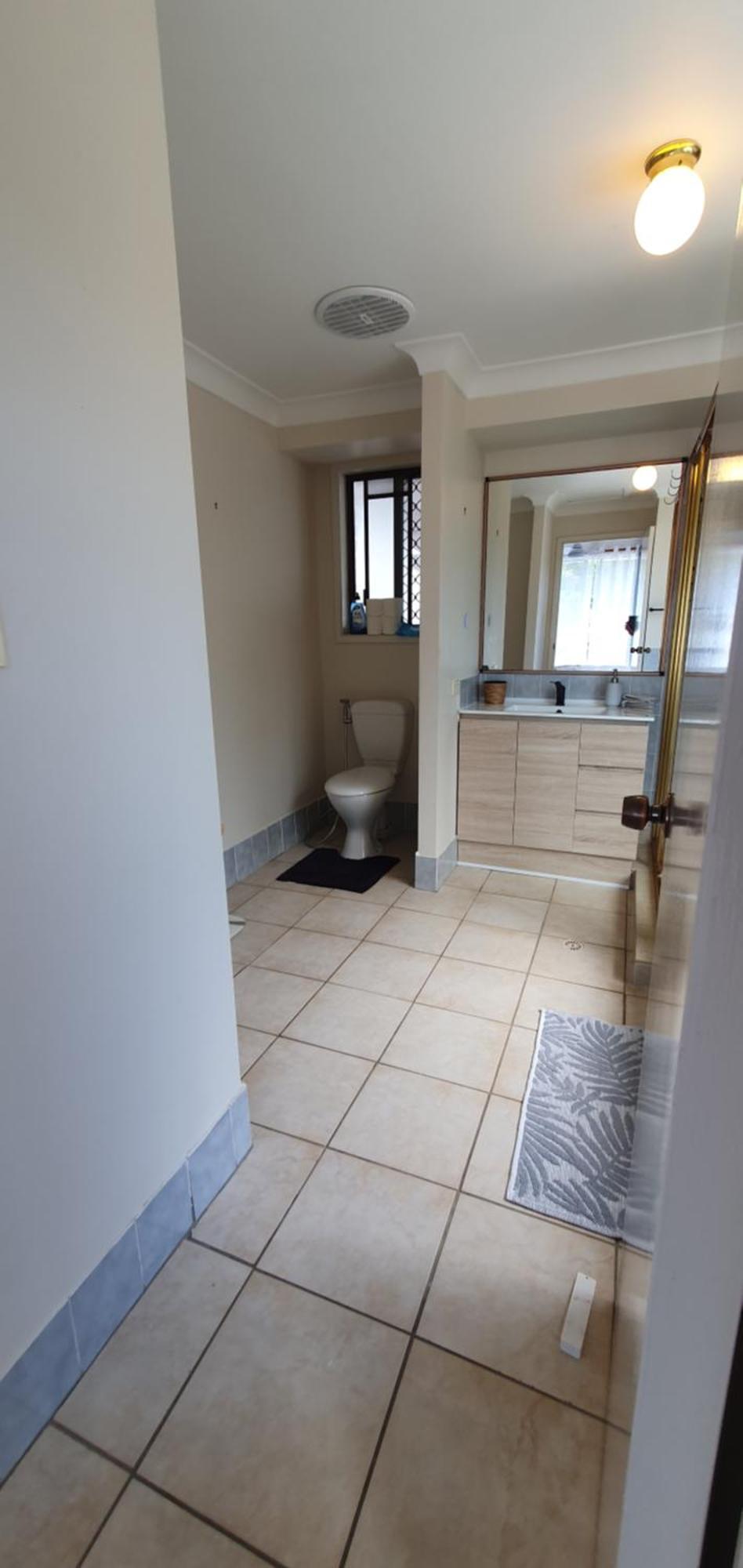 Apartment Family Retreat, 1 And Half Kms, Shops, Full