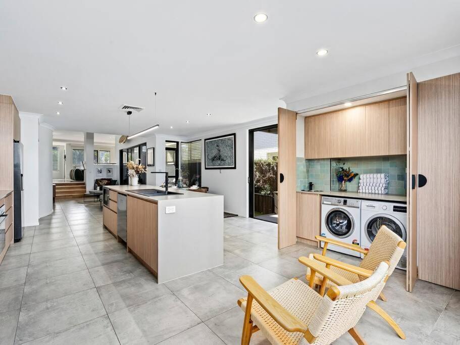 Side Bliss Mermaid Beach, 3bd - Heated Pool *