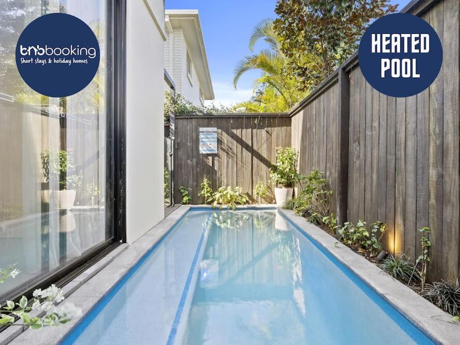 Holiday home Side Bliss Mermaid Beach, 3bd - Heated Pool *