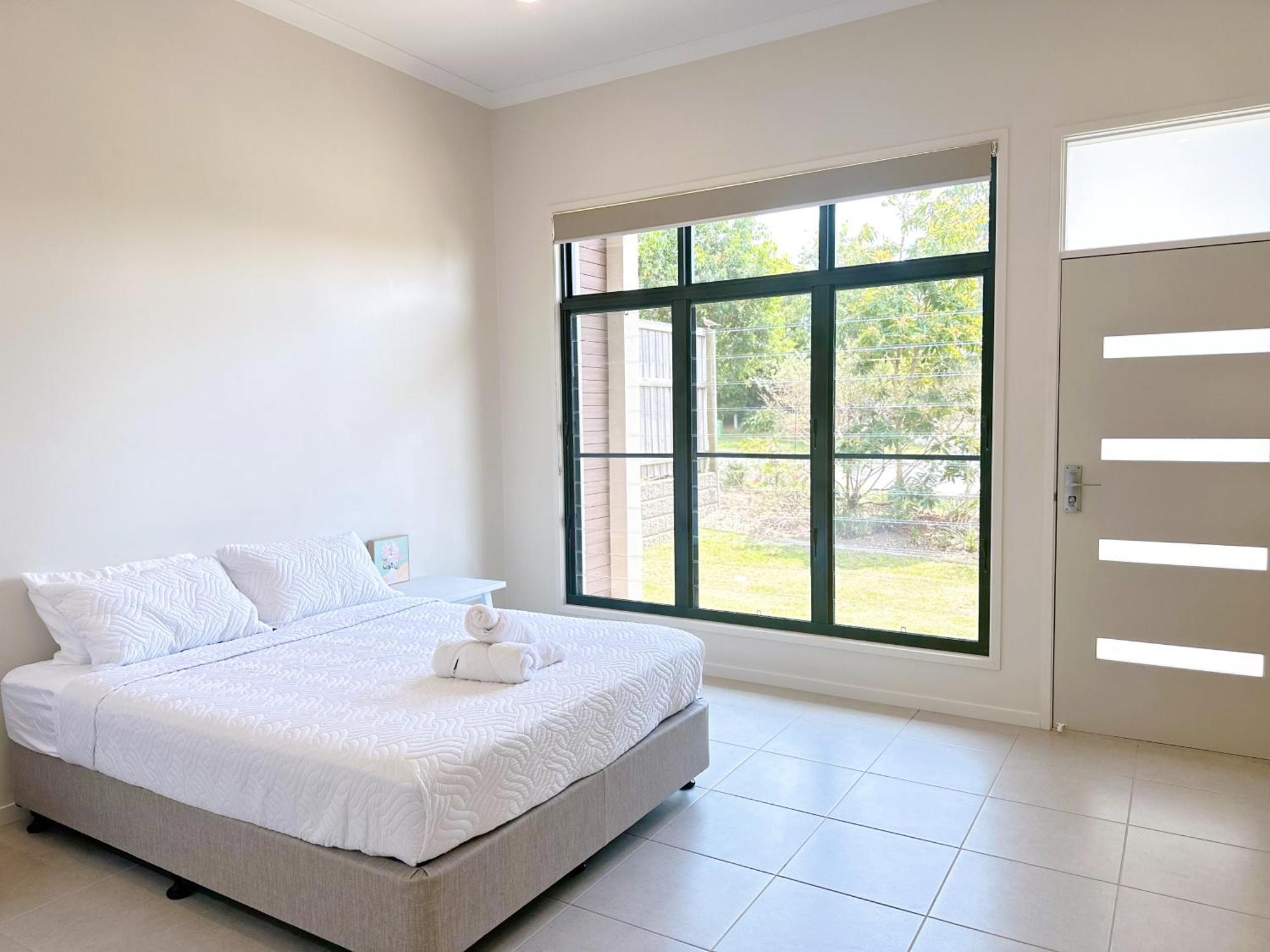 Theme Park Retreat Coomera 5 Beds *