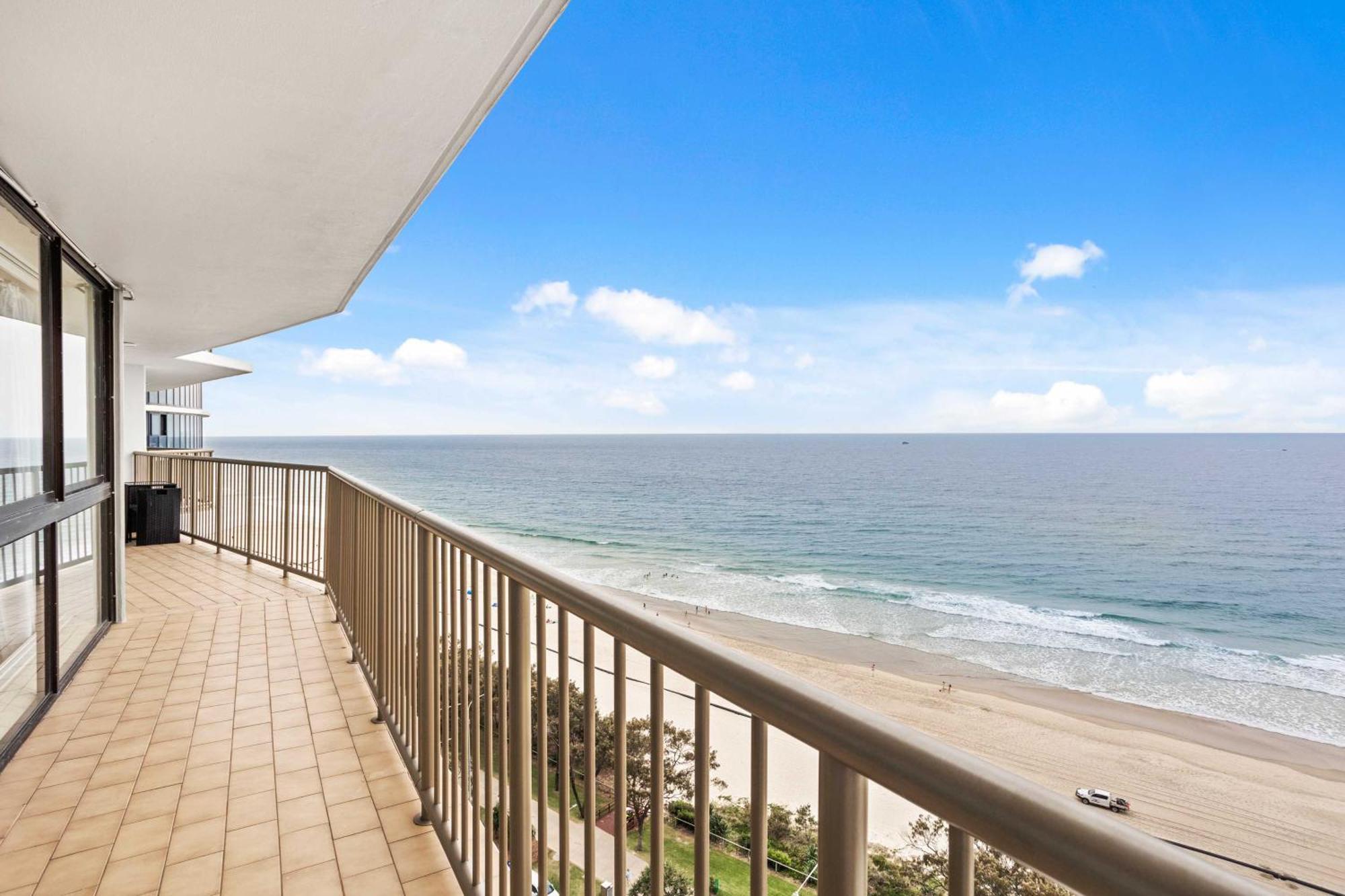 18th Floor Ocean Views At Imperial Surf