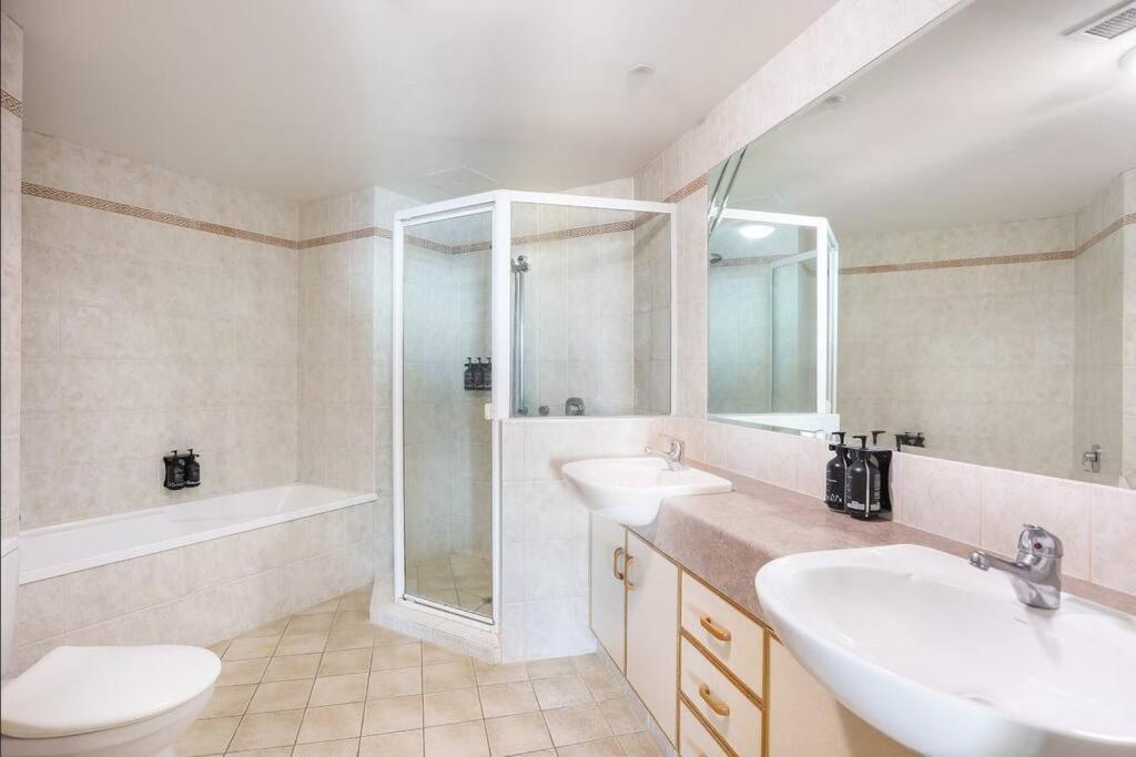 Ocean View With Parking By Serain Residences Apartment *