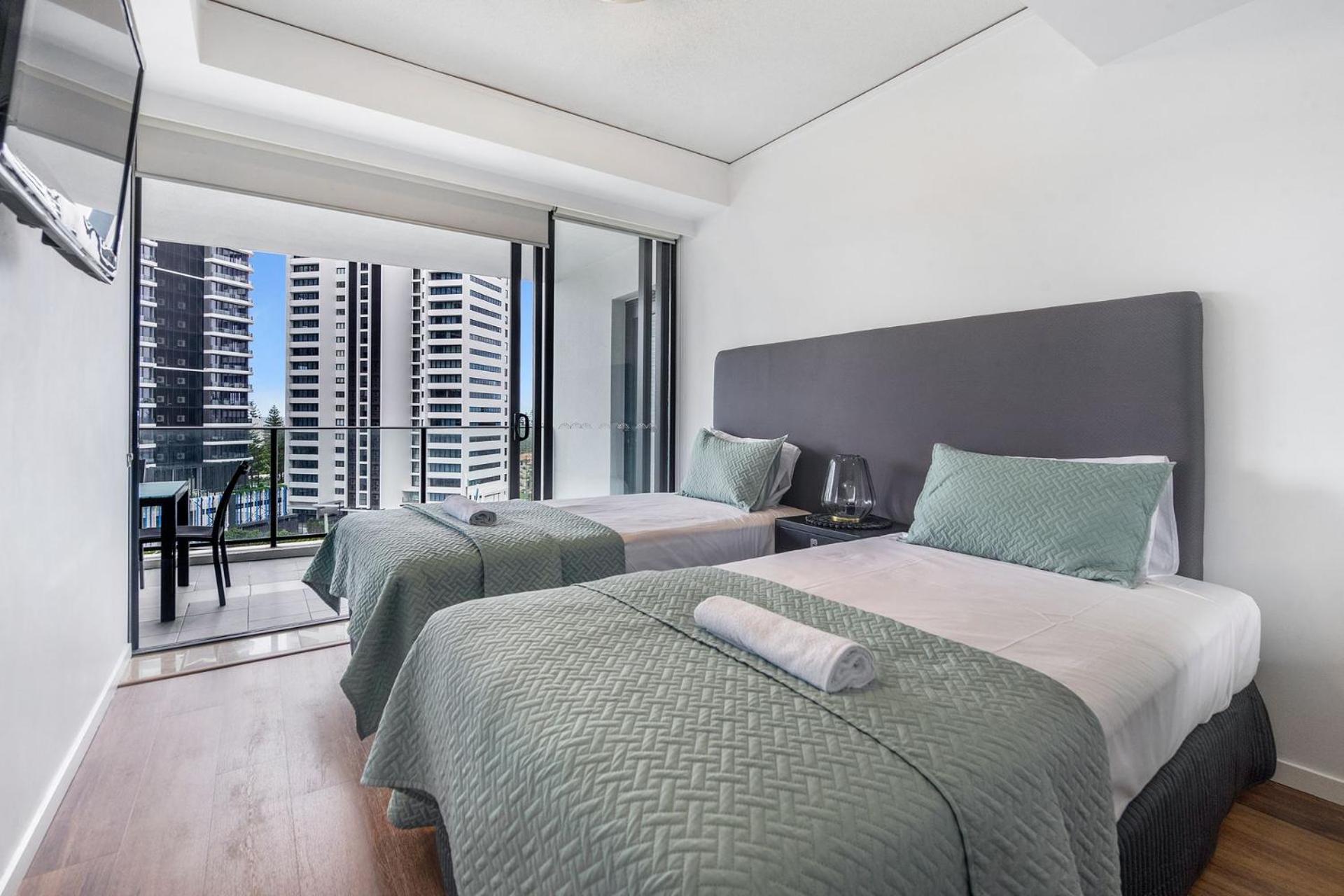 Apartment Sierra Grand Spacious 3 Bedroom - Coasthm *