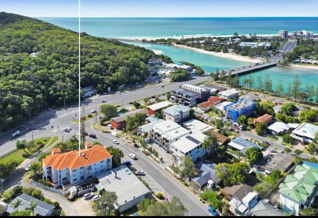 Burleigh Heads Koala Park Pool & Parking *
