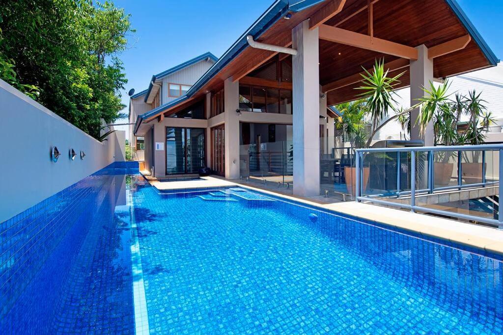 Holiday home Stunning 5-bedroom Oceanview Retreat In Tugun Gold Coast