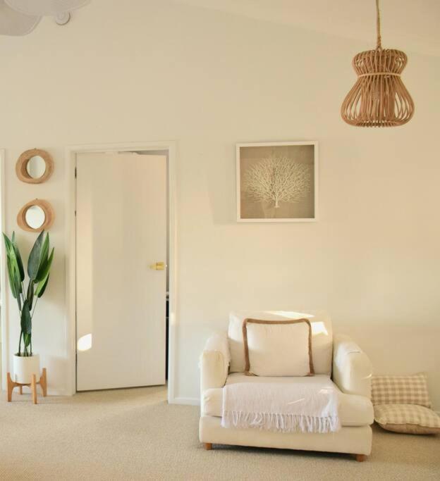 Pousada 5b Waterfront 3 Pools Avalon Entertainment Unbound